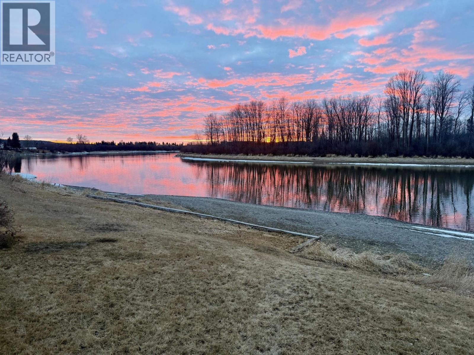 2827 RIVERVIEW DRIVE - 10