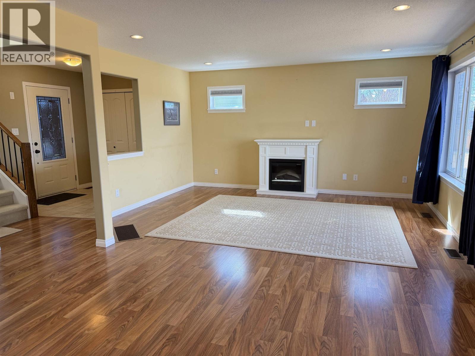 2827 RIVERVIEW DRIVE - 13