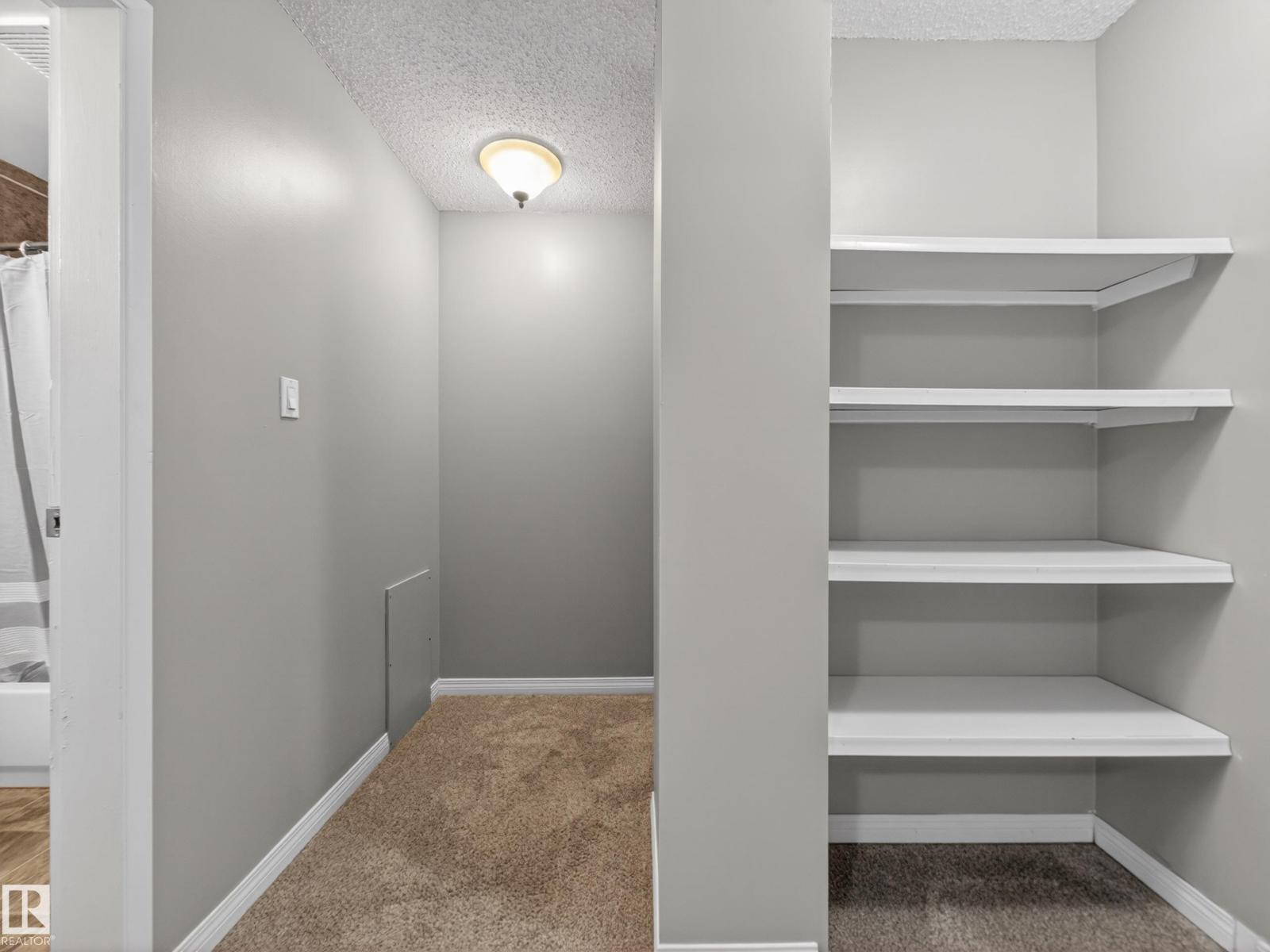 7715 37 AV NW, Edmonton