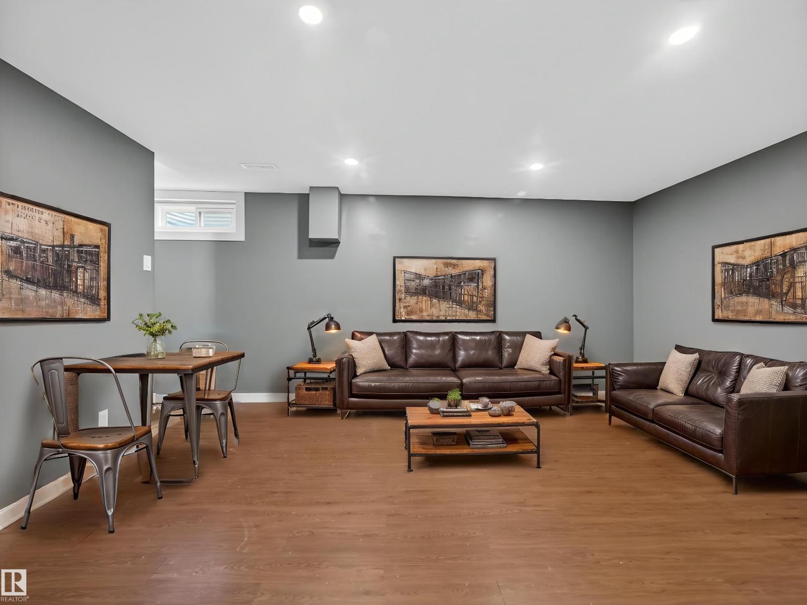 7715 37 AV NW, Edmonton