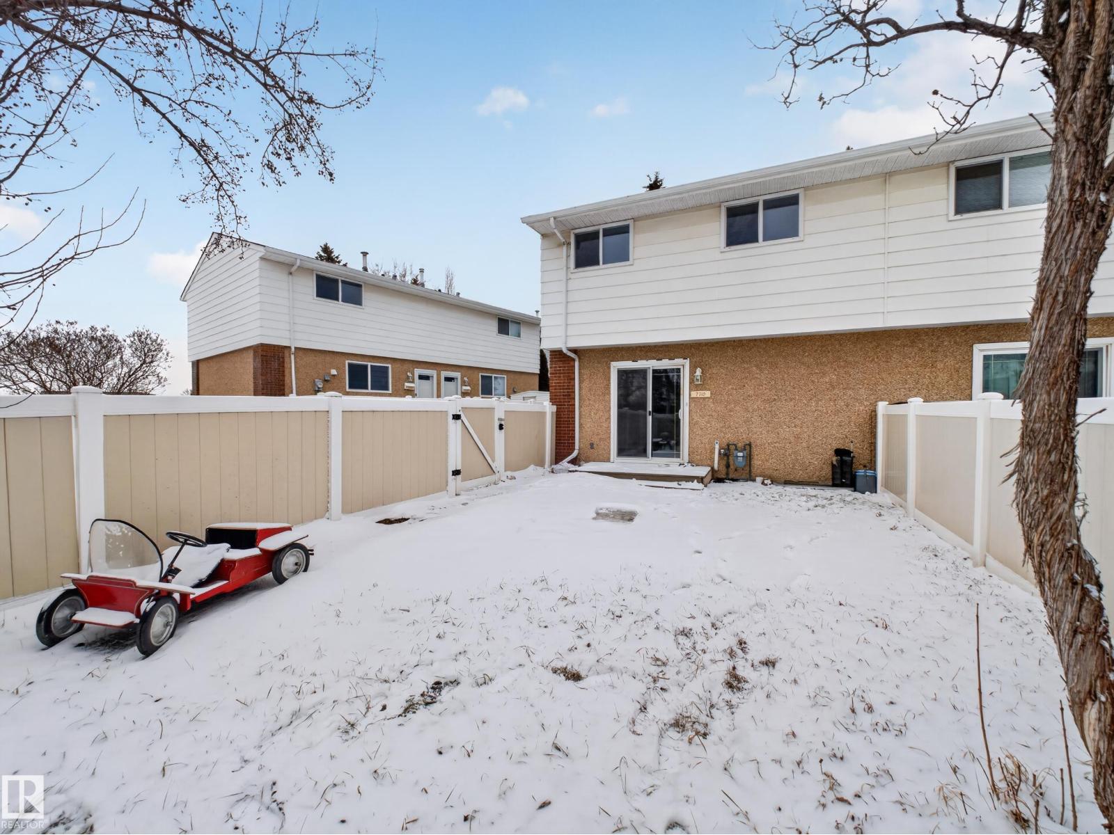 7715 37 AV NW, Edmonton