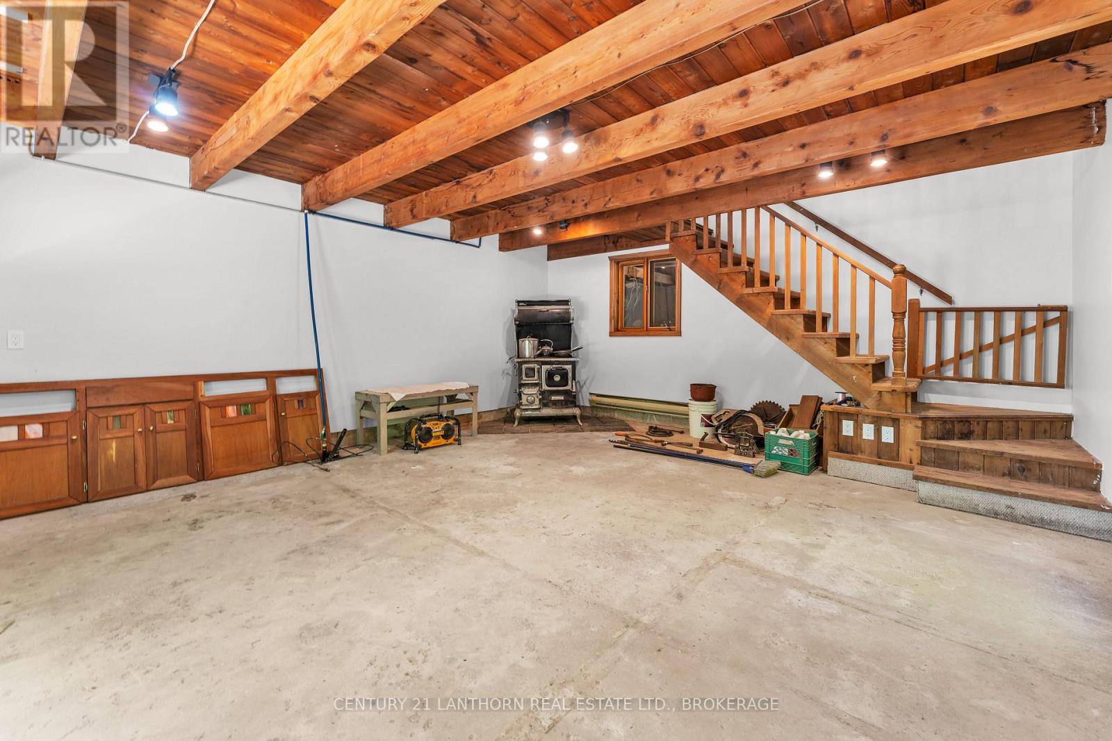 1120B WARRINGTON ROAD - 42