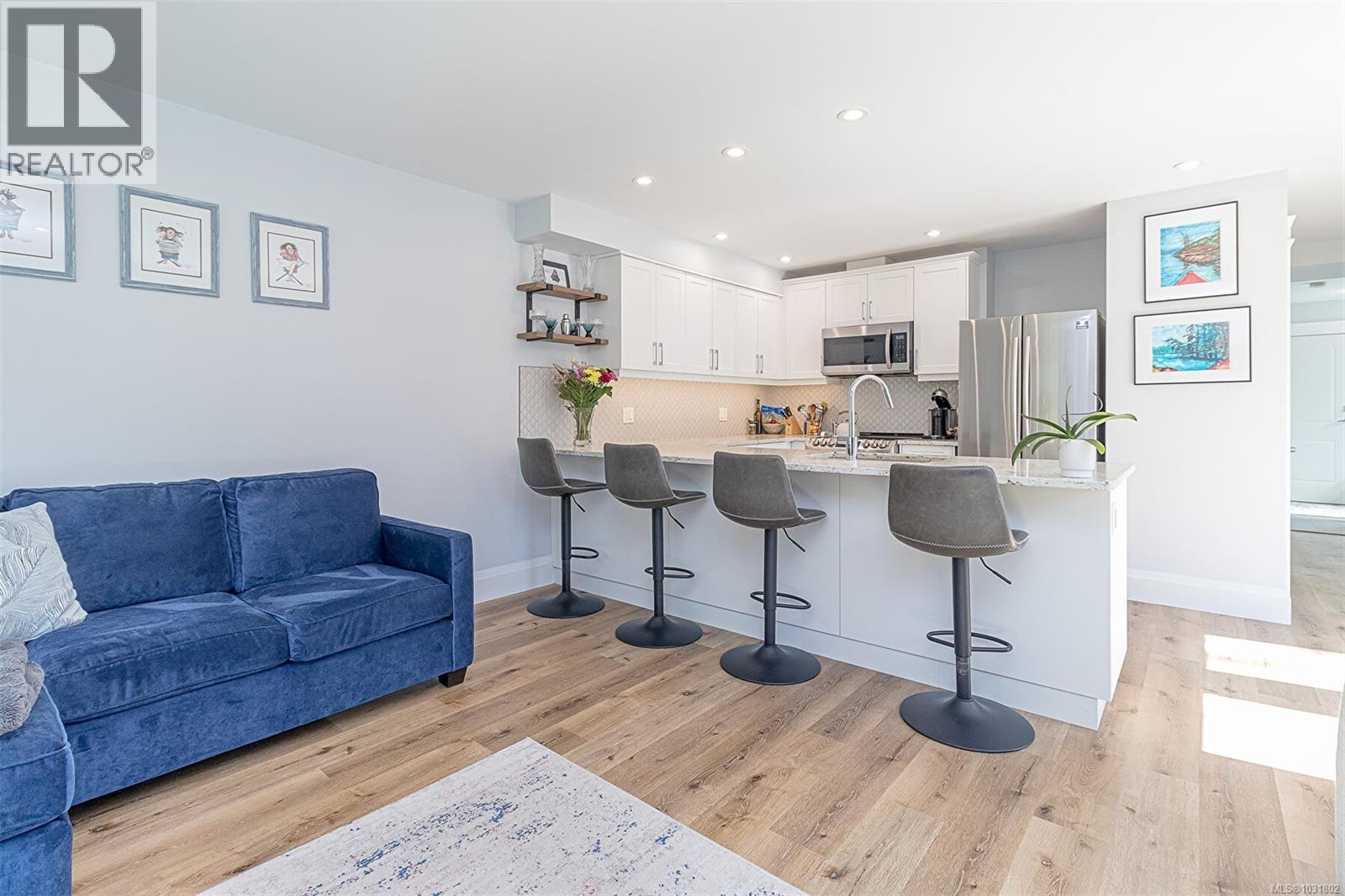 2886 SHERMAN RD - 10