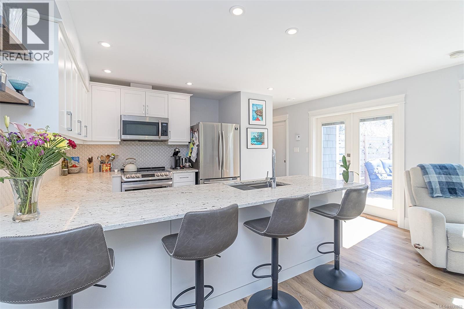 2886 SHERMAN RD - 14