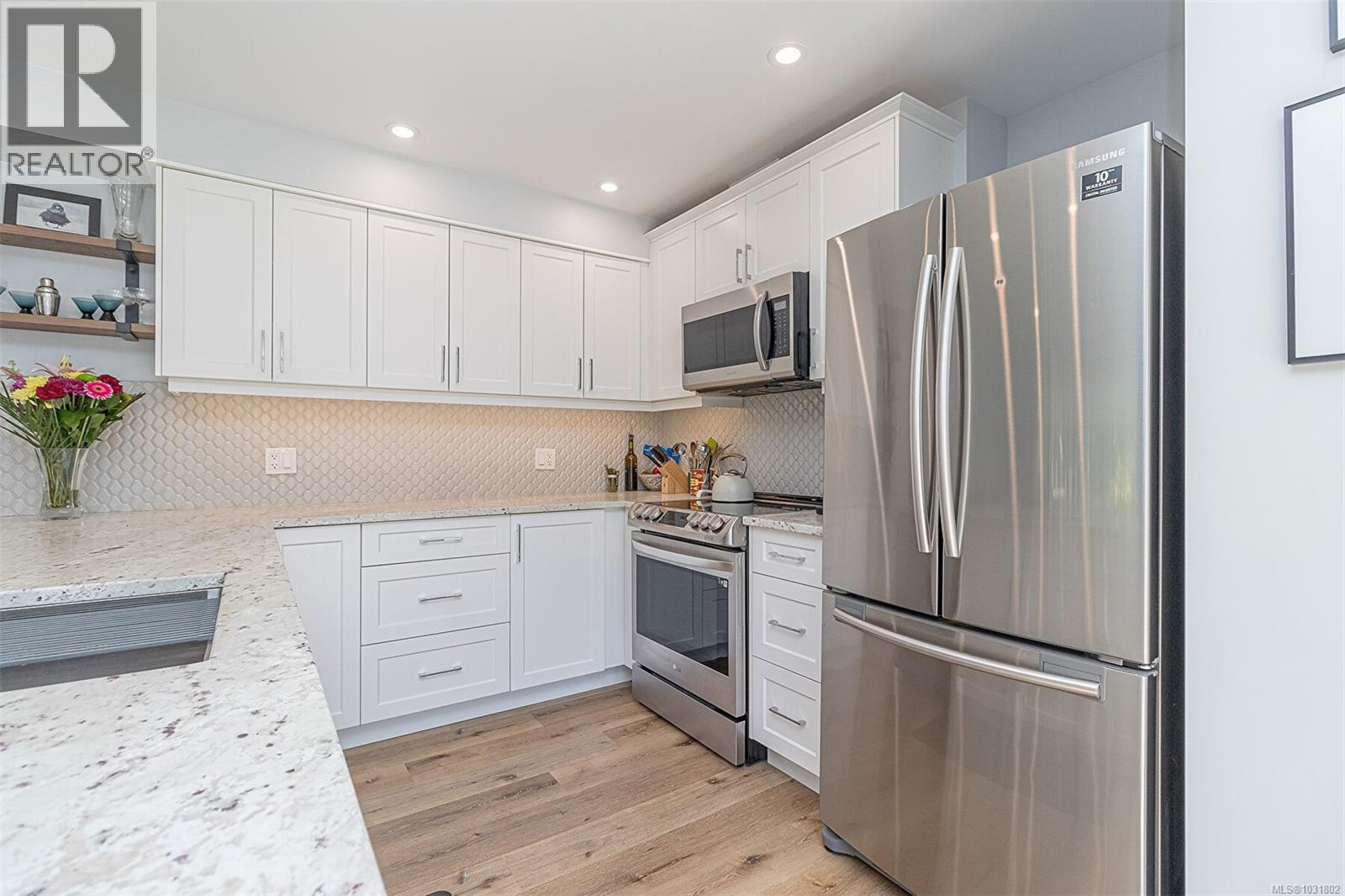 2886 SHERMAN RD - 15