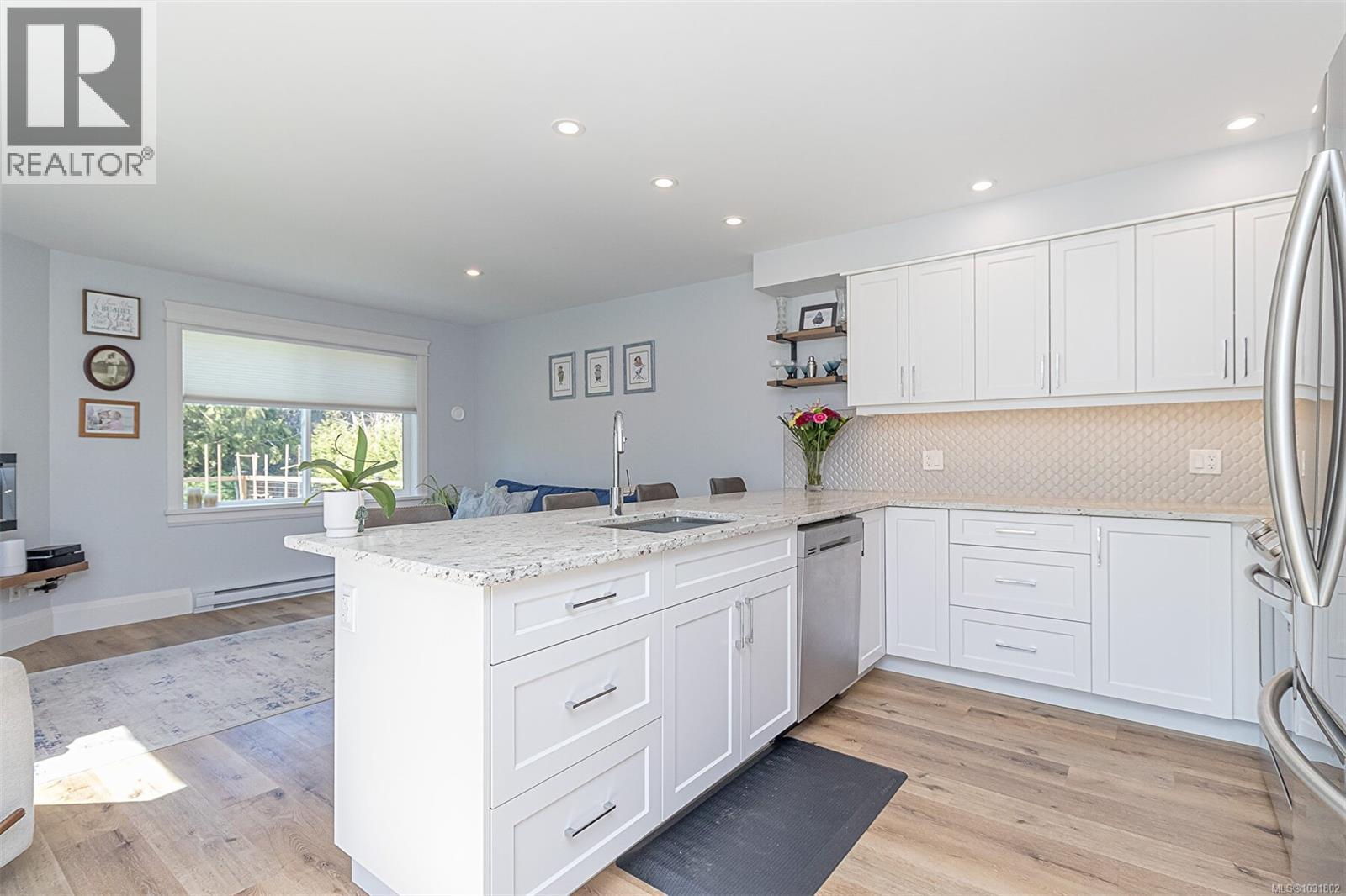 2886 SHERMAN RD - 17