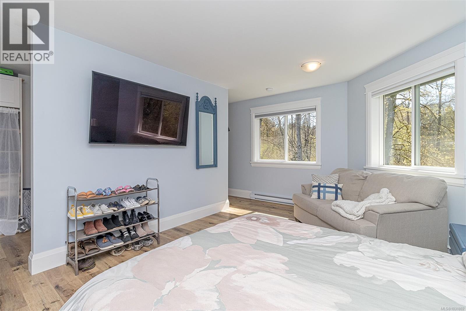 2886 SHERMAN RD - 22