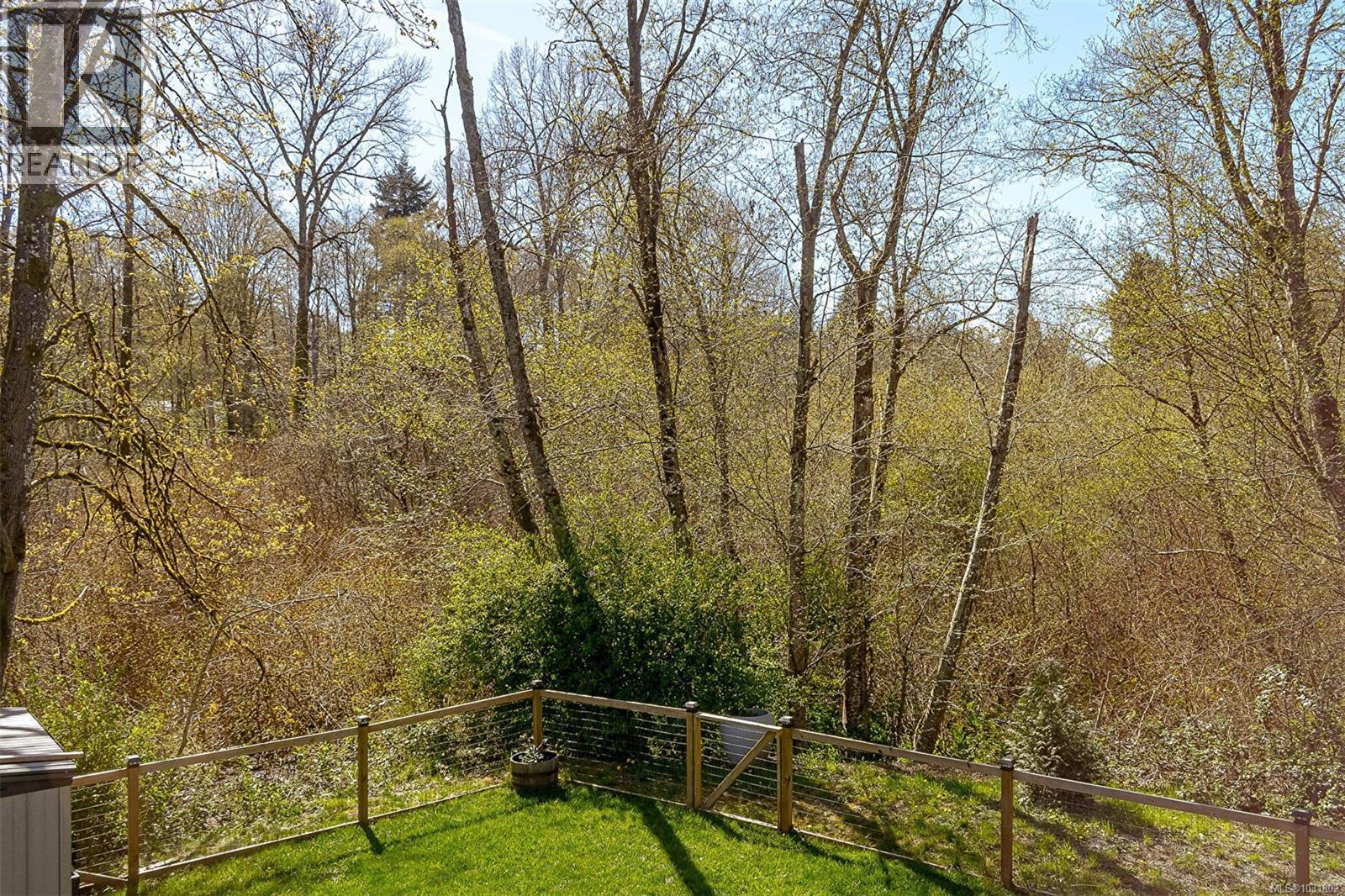 2886 SHERMAN RD - 23