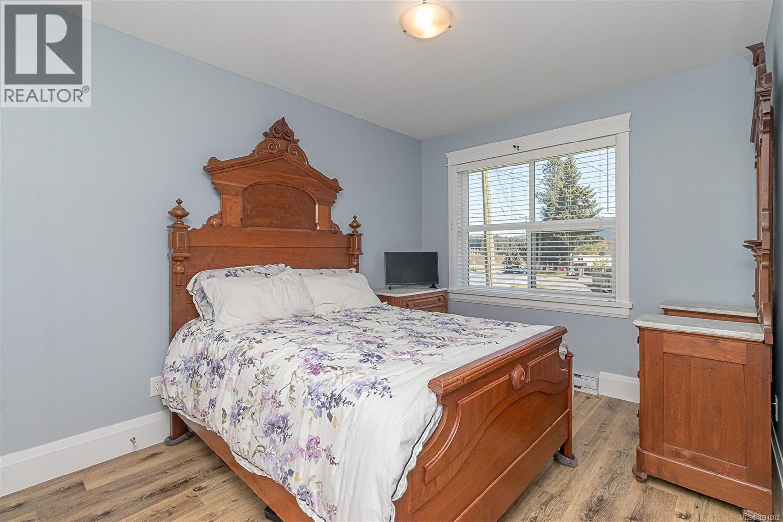 2886 SHERMAN RD - 28