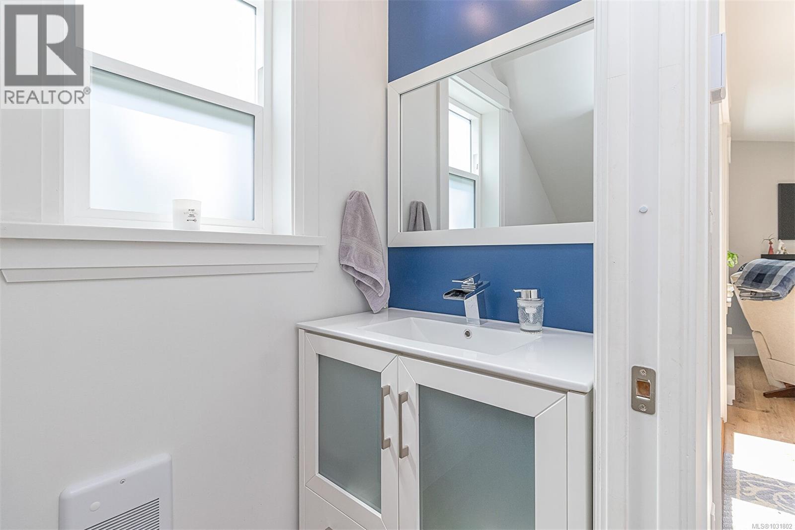 2886 SHERMAN RD - 33