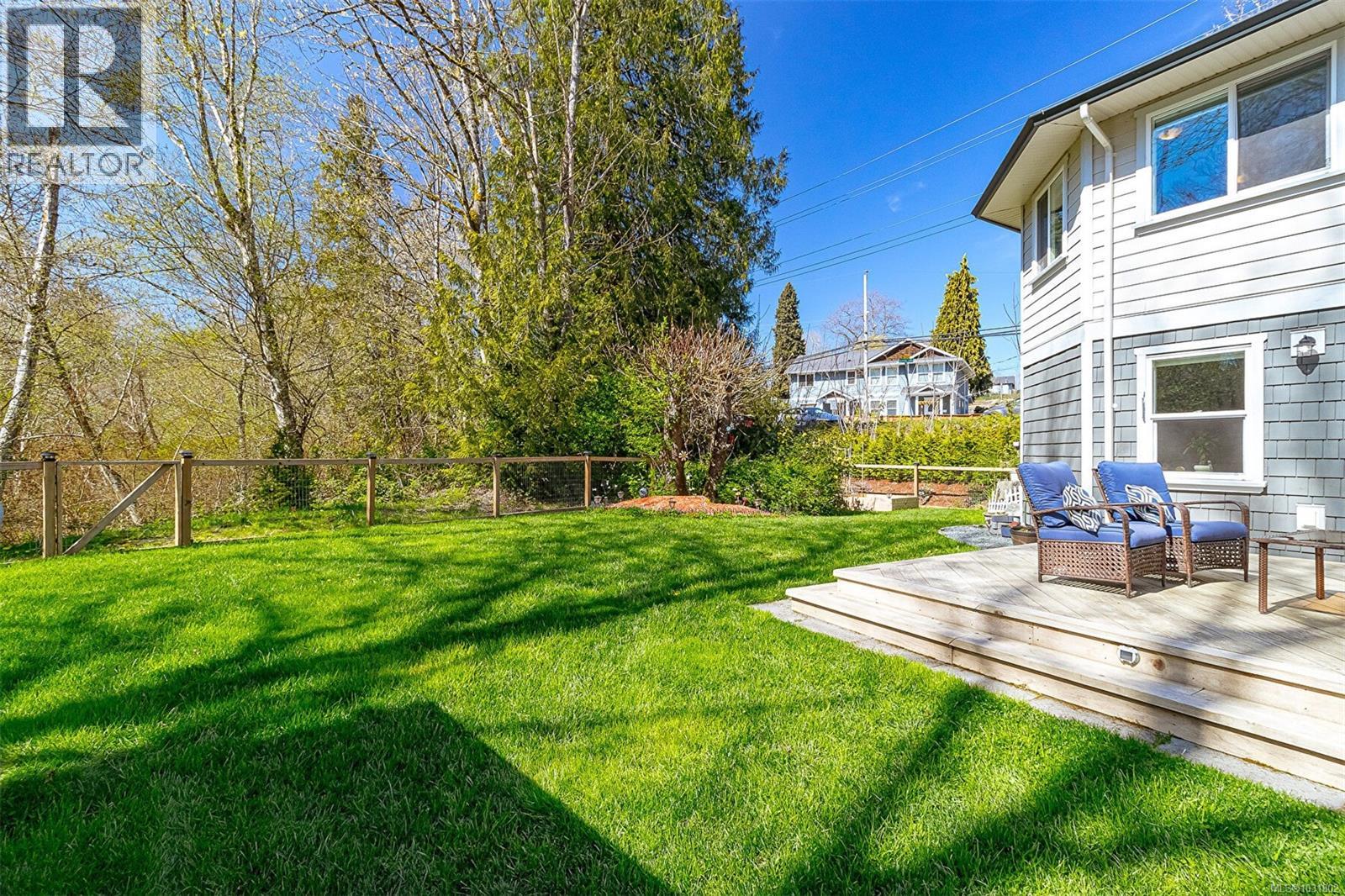 2886 SHERMAN RD - 40