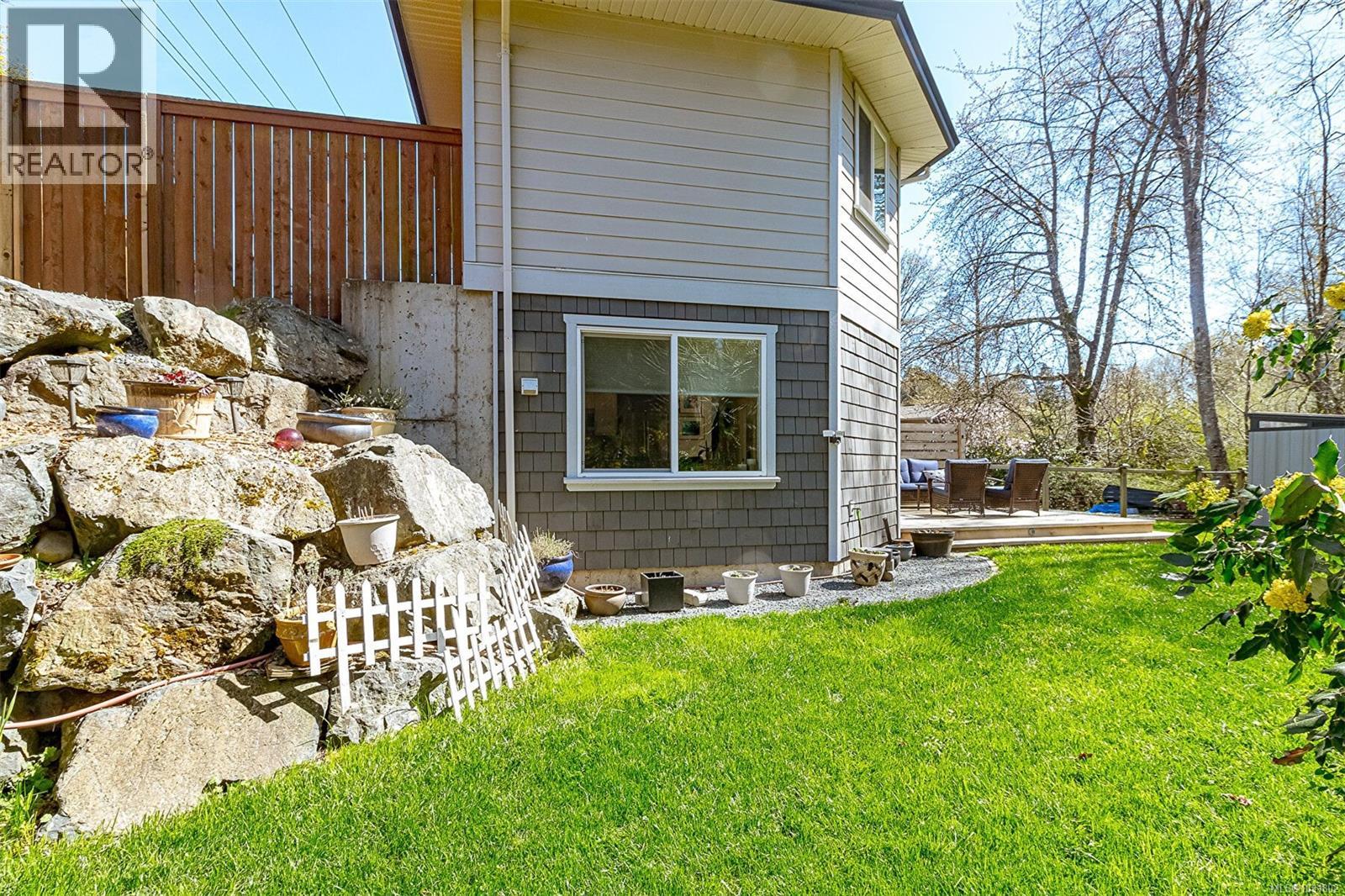 2886 SHERMAN RD - 45