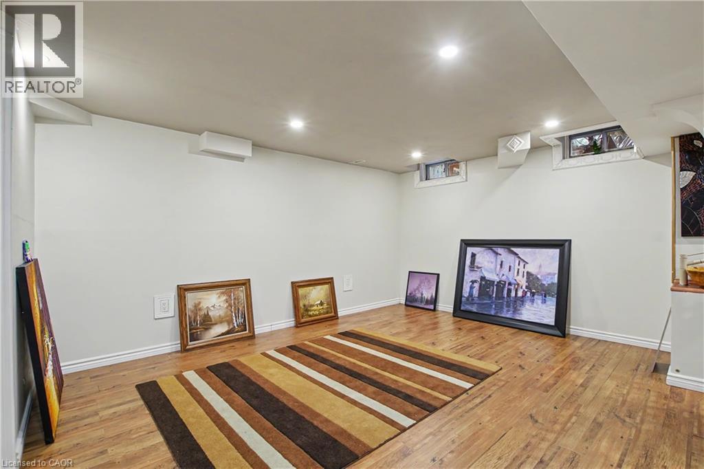 342 SAGINAW PARKWAY - 32