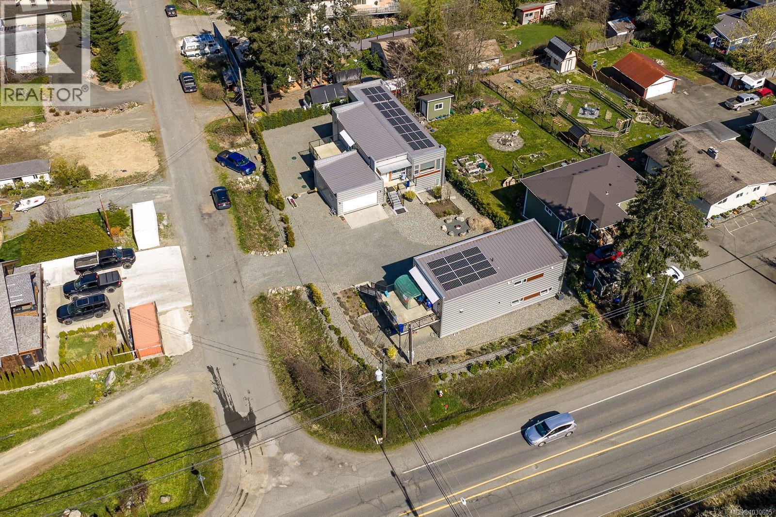 3855-3857 Warren Ave - 64