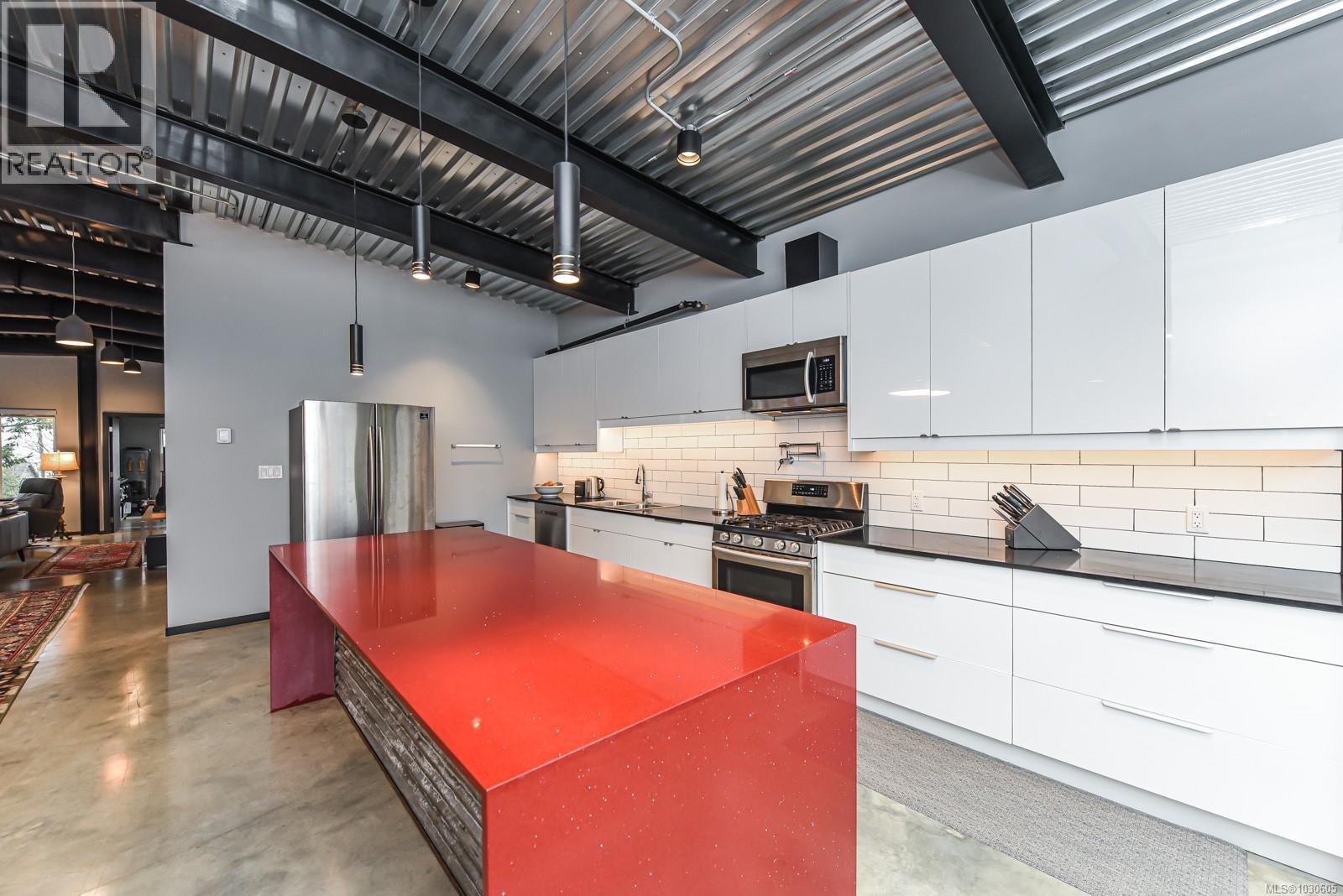 3855-3857 Warren Ave - 4