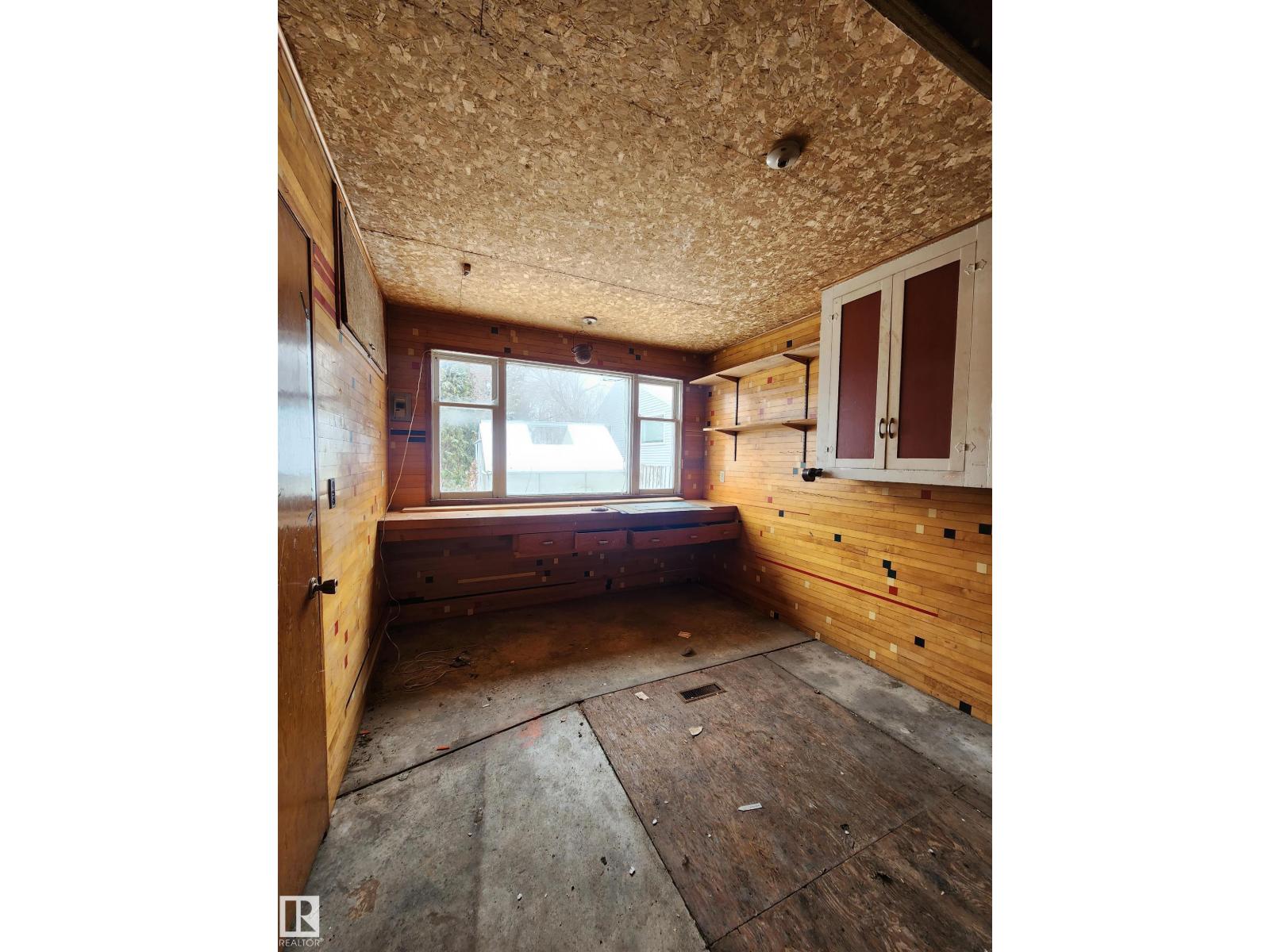 10305 98 AV, Fort Saskatchewan