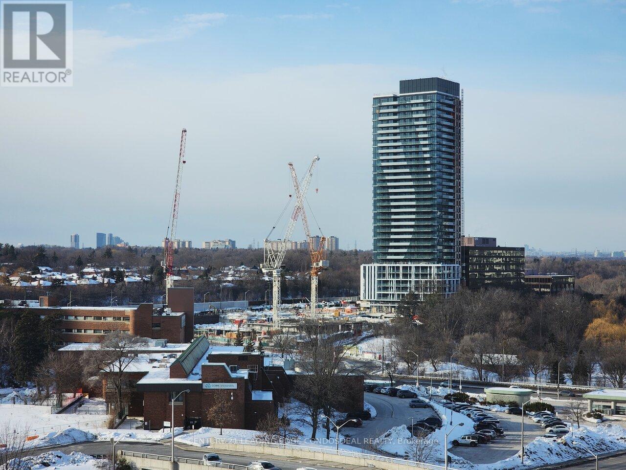 1902 - 29 GREEN TRAIL COURT