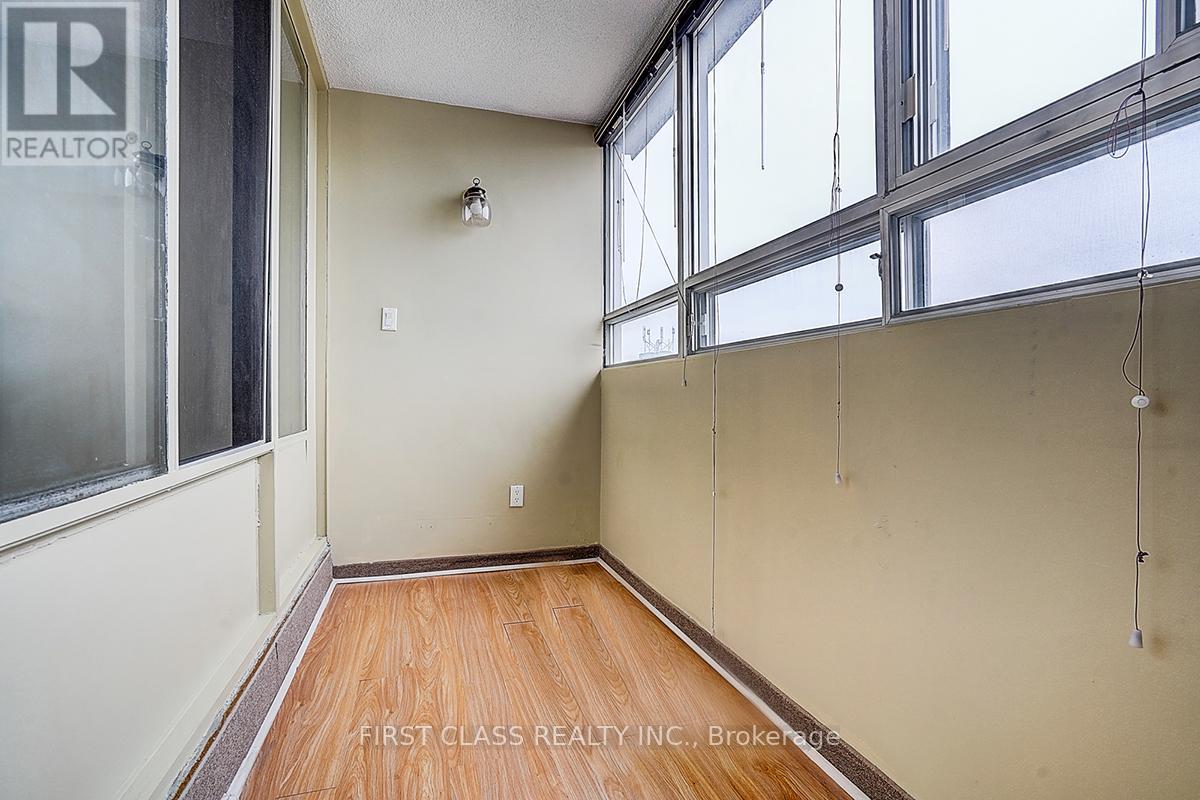 #1003 5580 SHEPPARD AVENUE E - 16