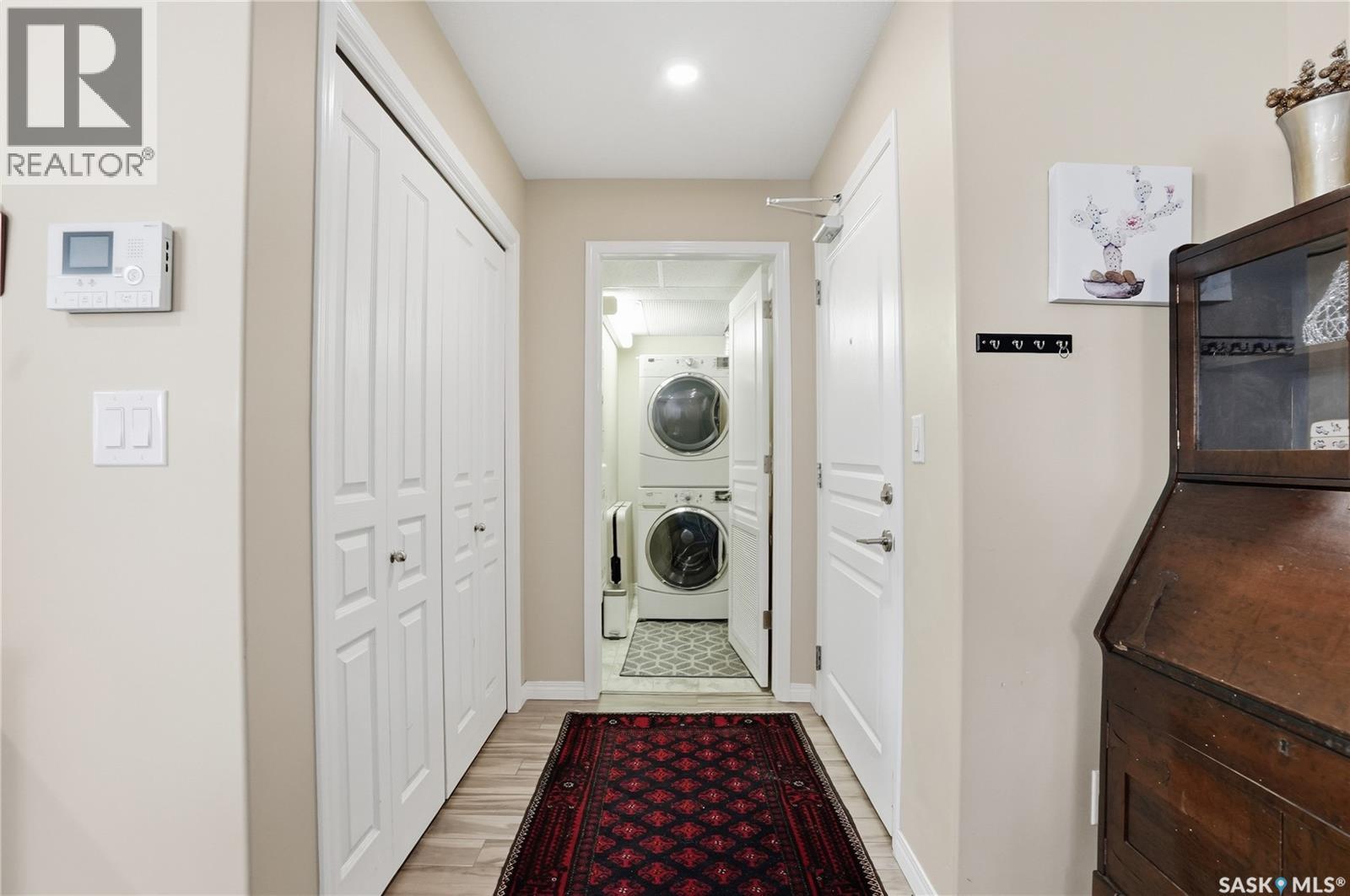 #1105 102 WILLIS CRESCENT - 2