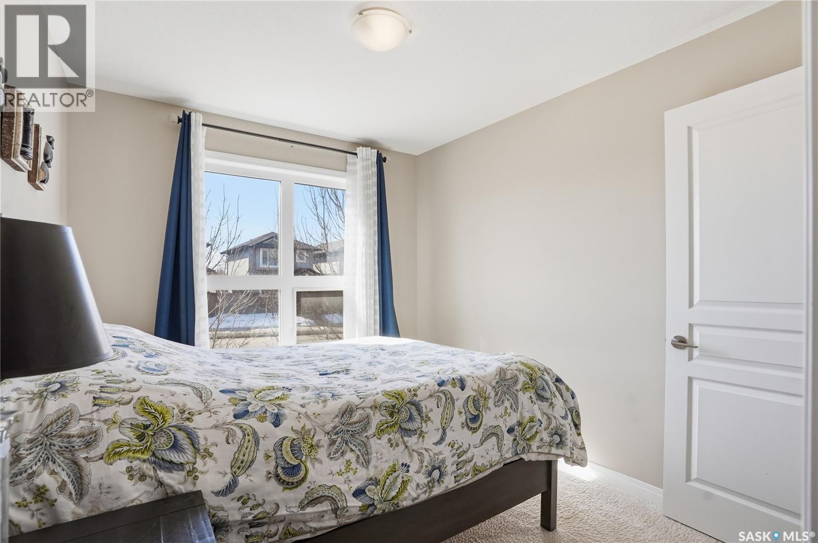 #1105 102 WILLIS CRESCENT - 26