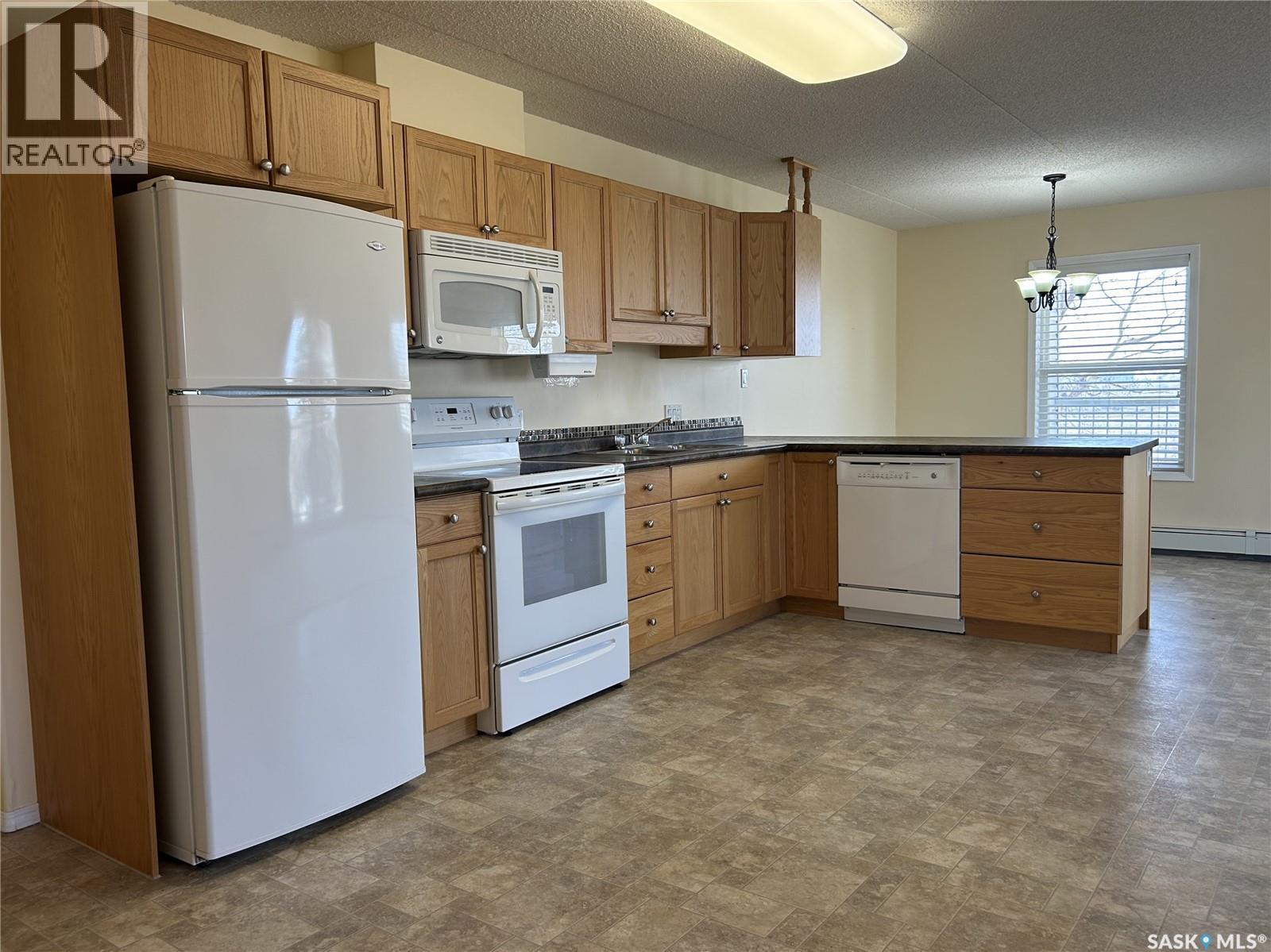 #208 1637 1ST STREET - 11