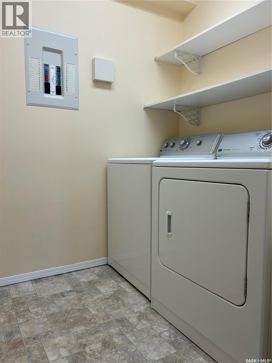 #208 1637 1ST STREET - 21