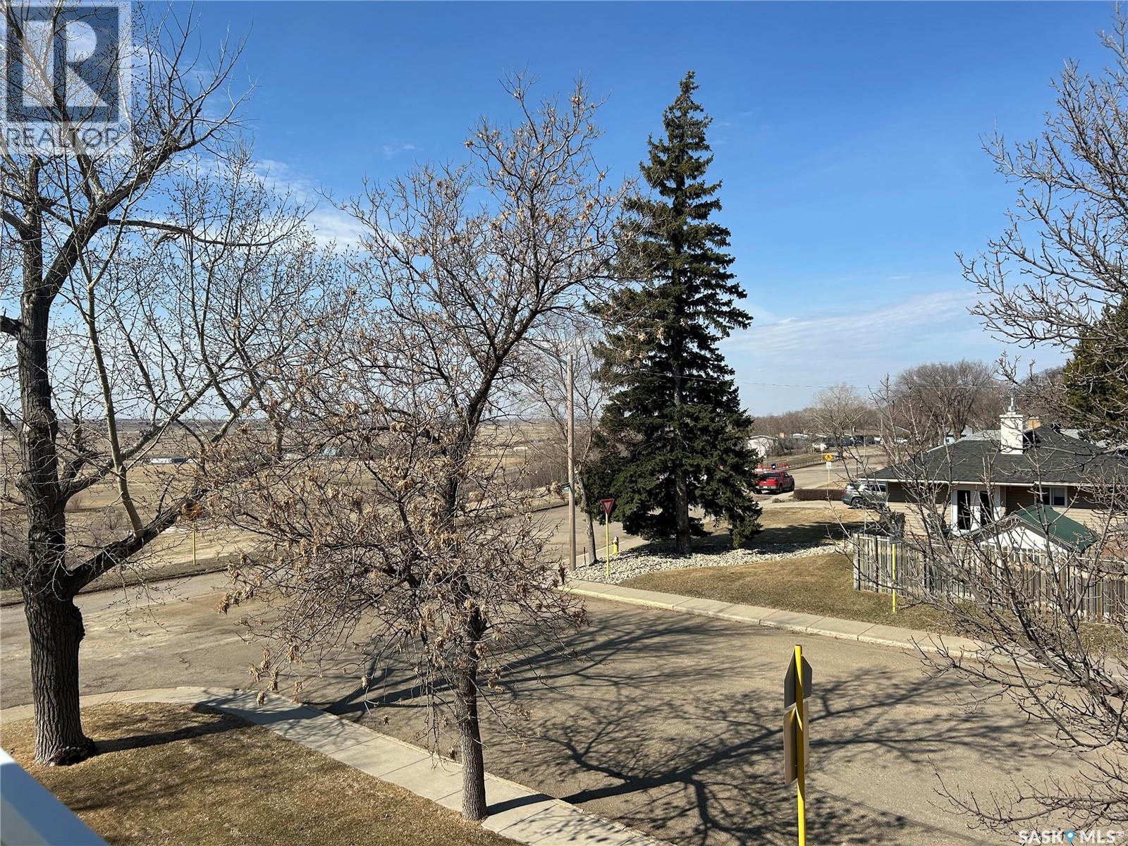 #208 1637 1ST STREET - 24