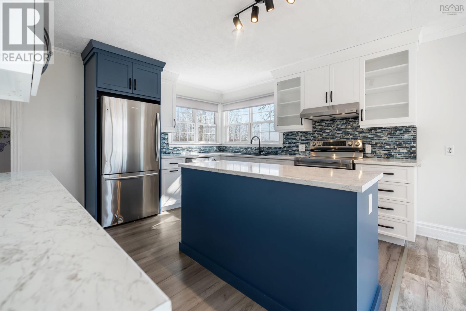 85 CHESTNUT STREET - 7