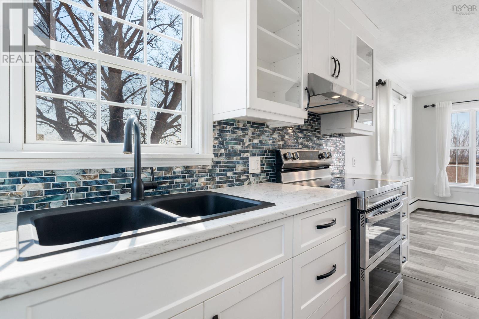 85 CHESTNUT STREET - 5