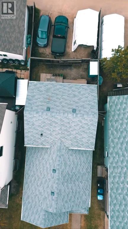 228 PARIS CRESCENT - 31