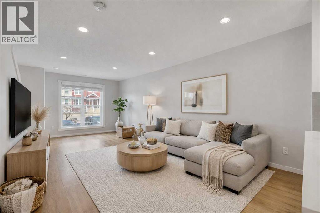 616 CRANFORD MEWS SE - 5