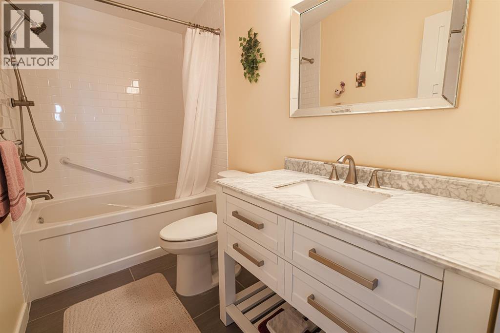 55001 TOWNSHIP ROAD 40-0 - 18