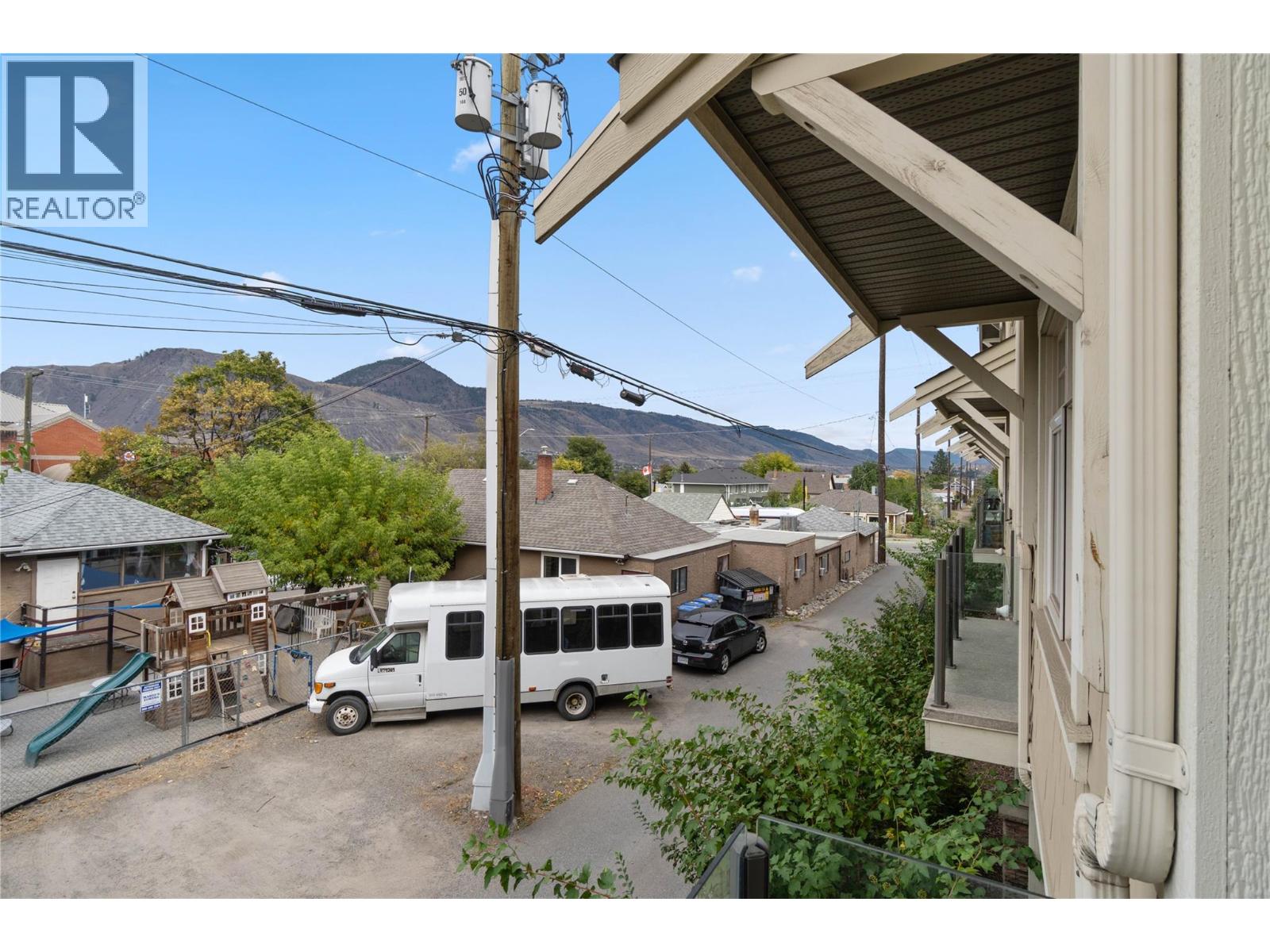 #10 576 NICOLA STREET - 14