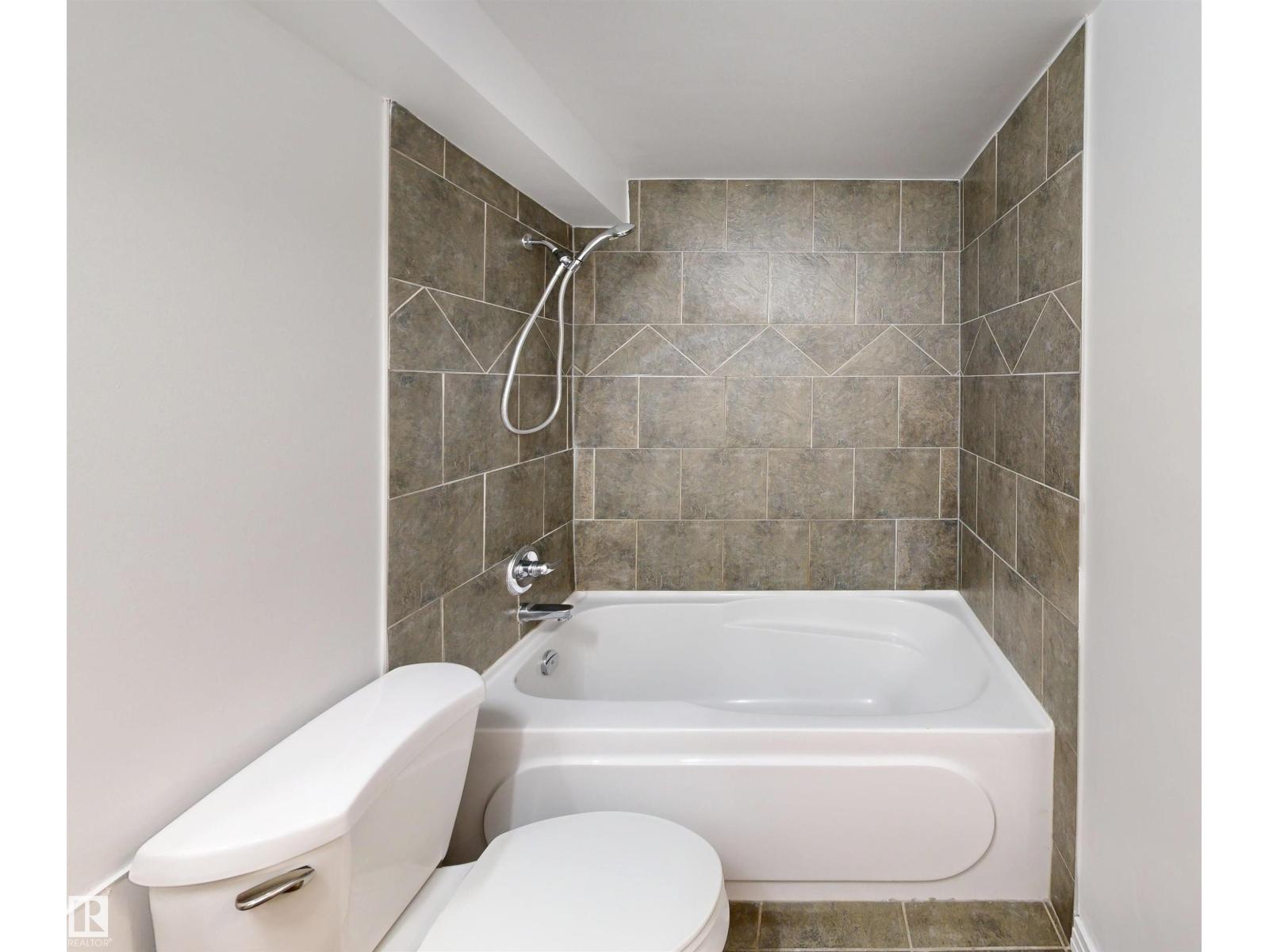 #303 8215 83 AV NW, Edmonton