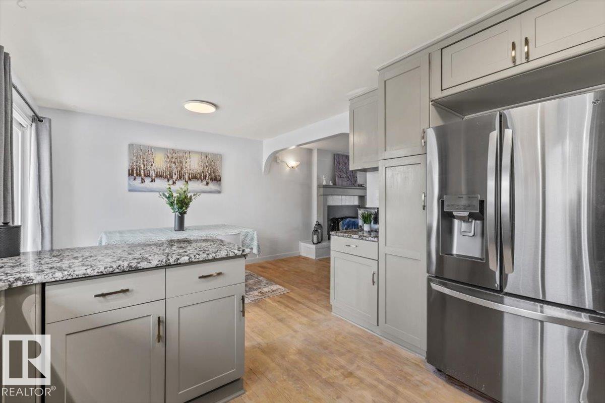 9304 128A AV NW, Edmonton