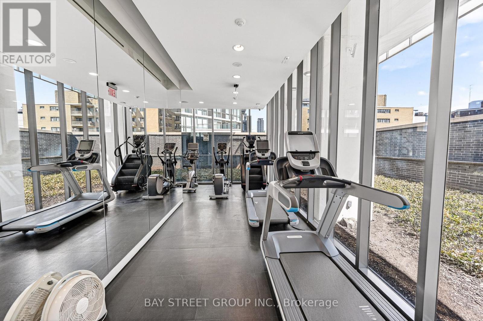 #3505 33 CHARLES STREET E - 38