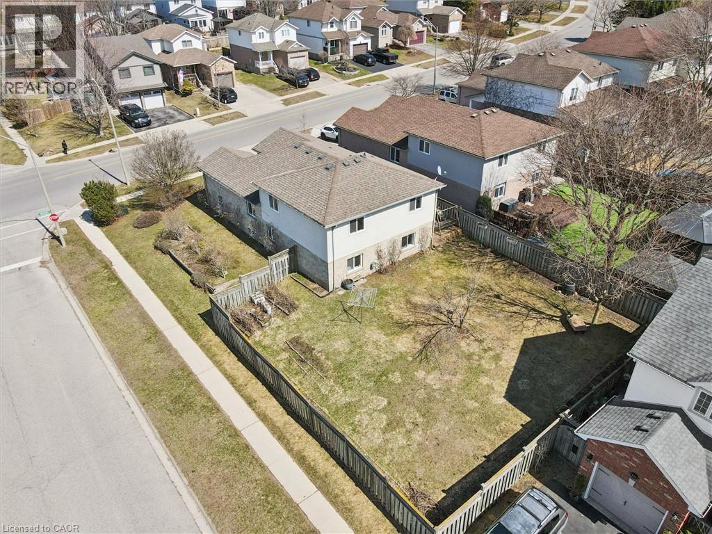 35 MELRAN Drive - 43