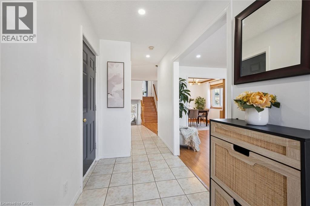 35 MELRAN Drive - 7