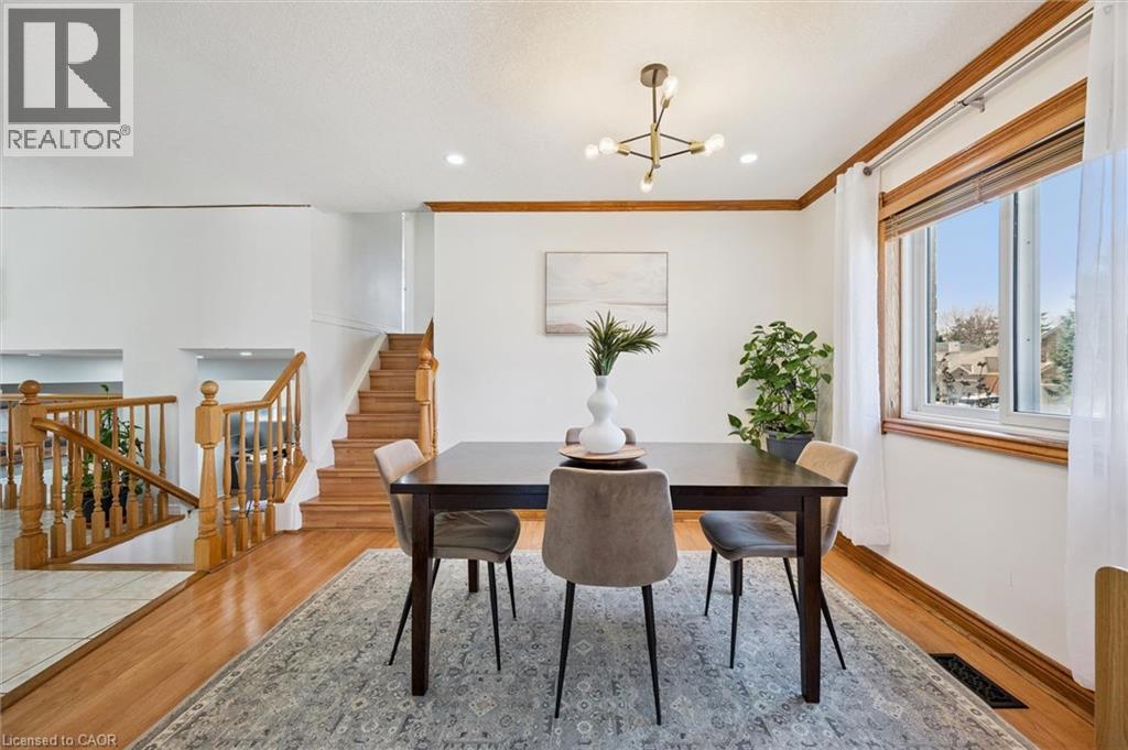 35 MELRAN Drive - 10