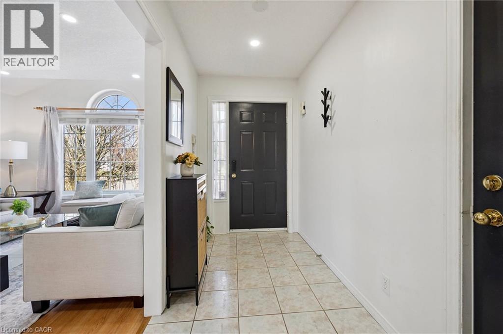 35 MELRAN Drive - 6