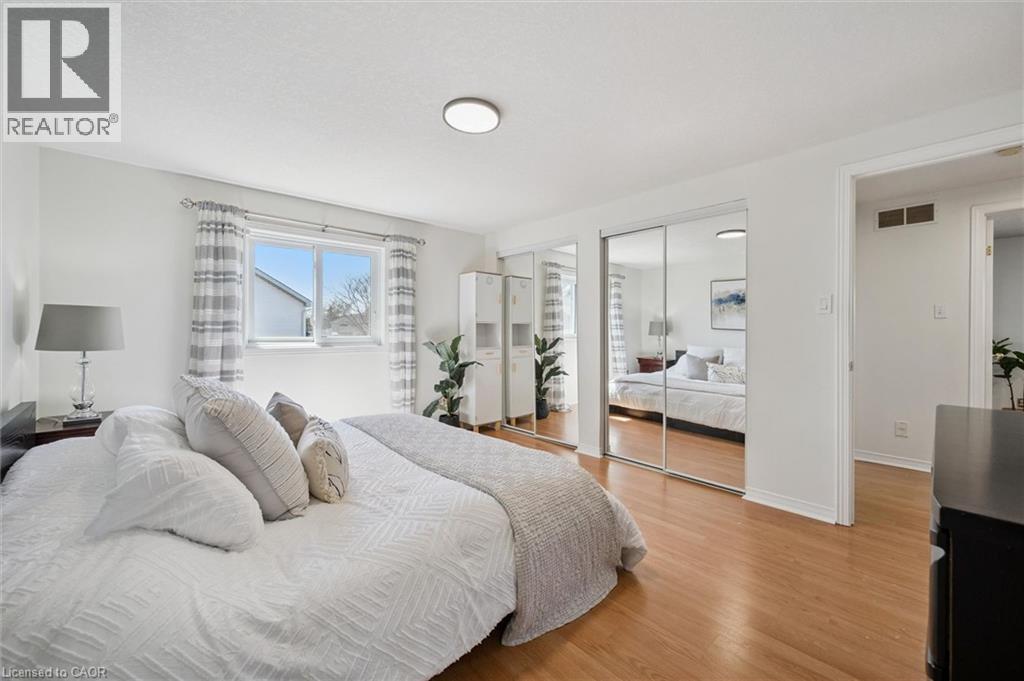 35 MELRAN Drive - 25