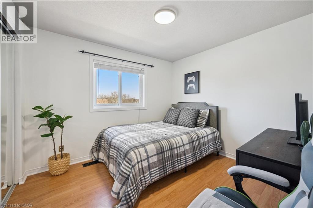 35 MELRAN Drive - 20