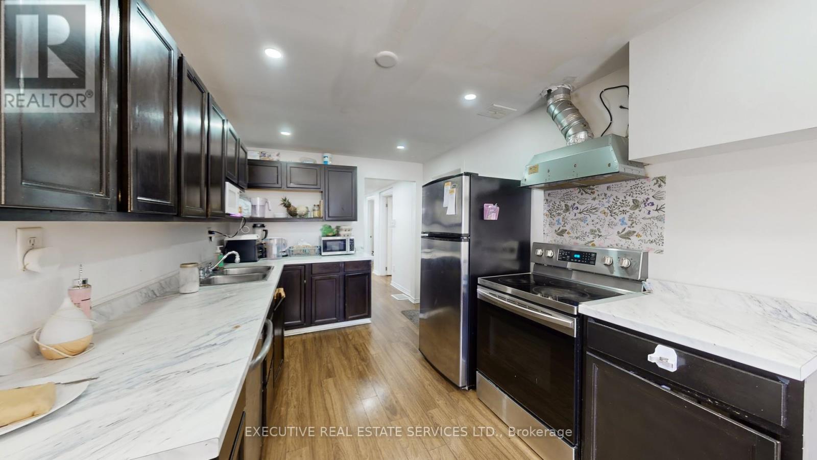 89 JOHN STREET - 12