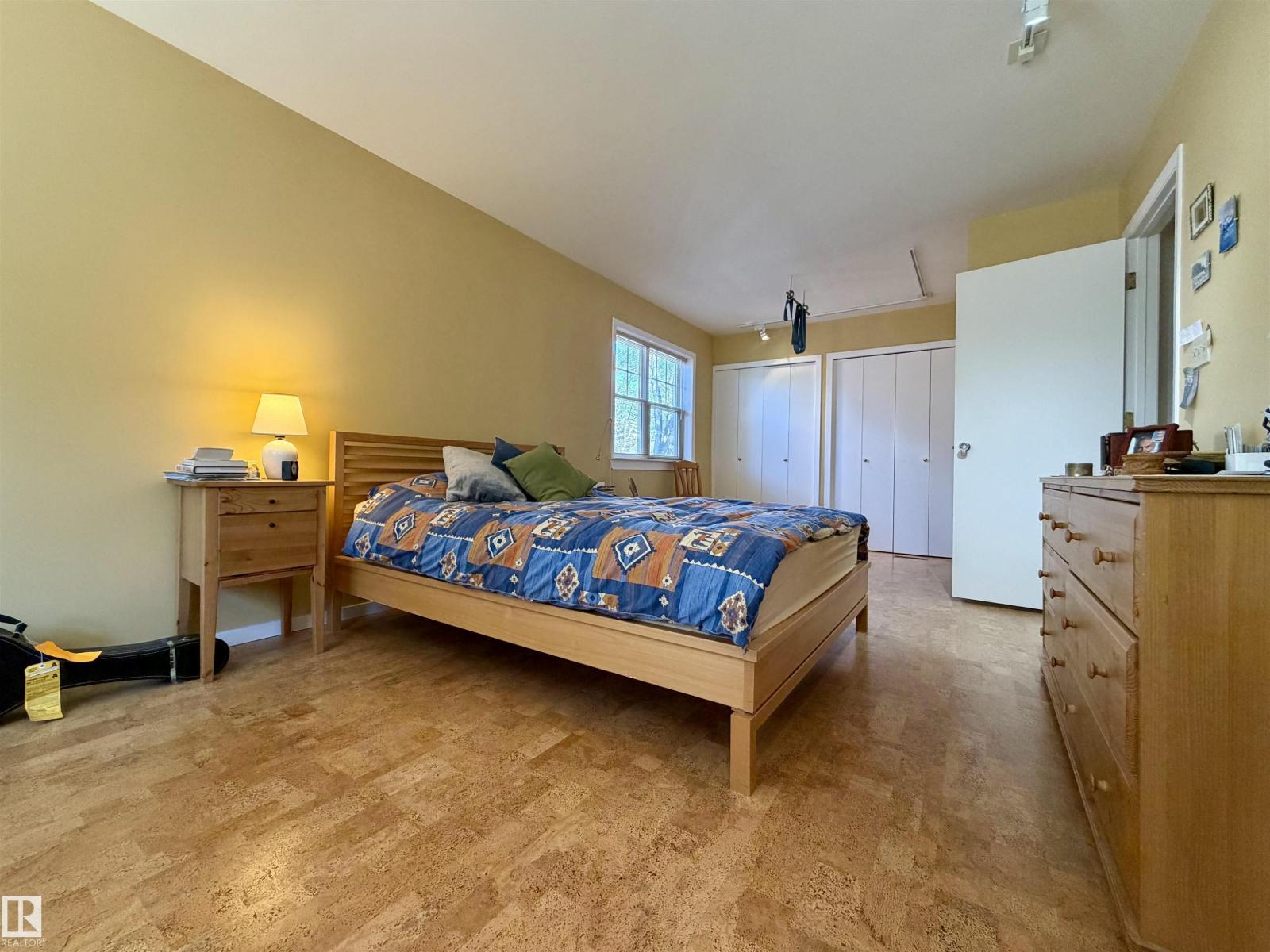 8734 117 ST NW, Edmonton