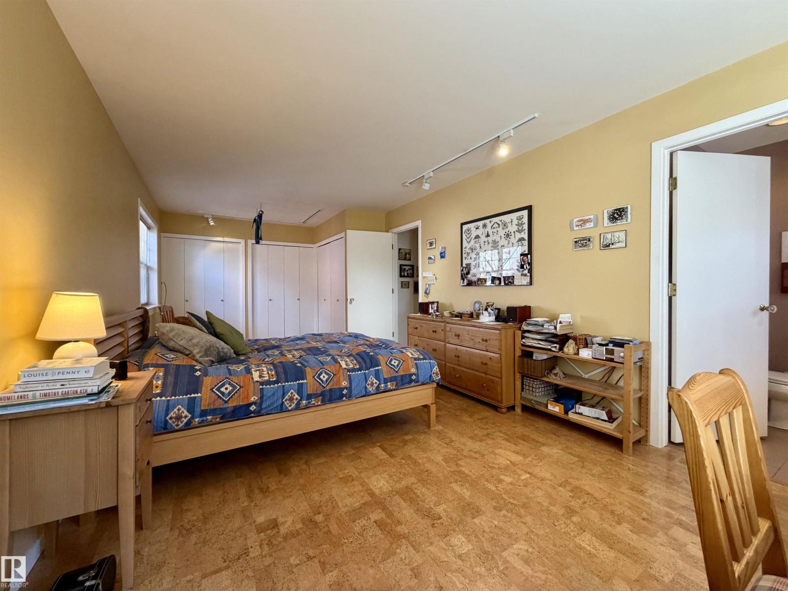 8734 117 ST NW, Edmonton