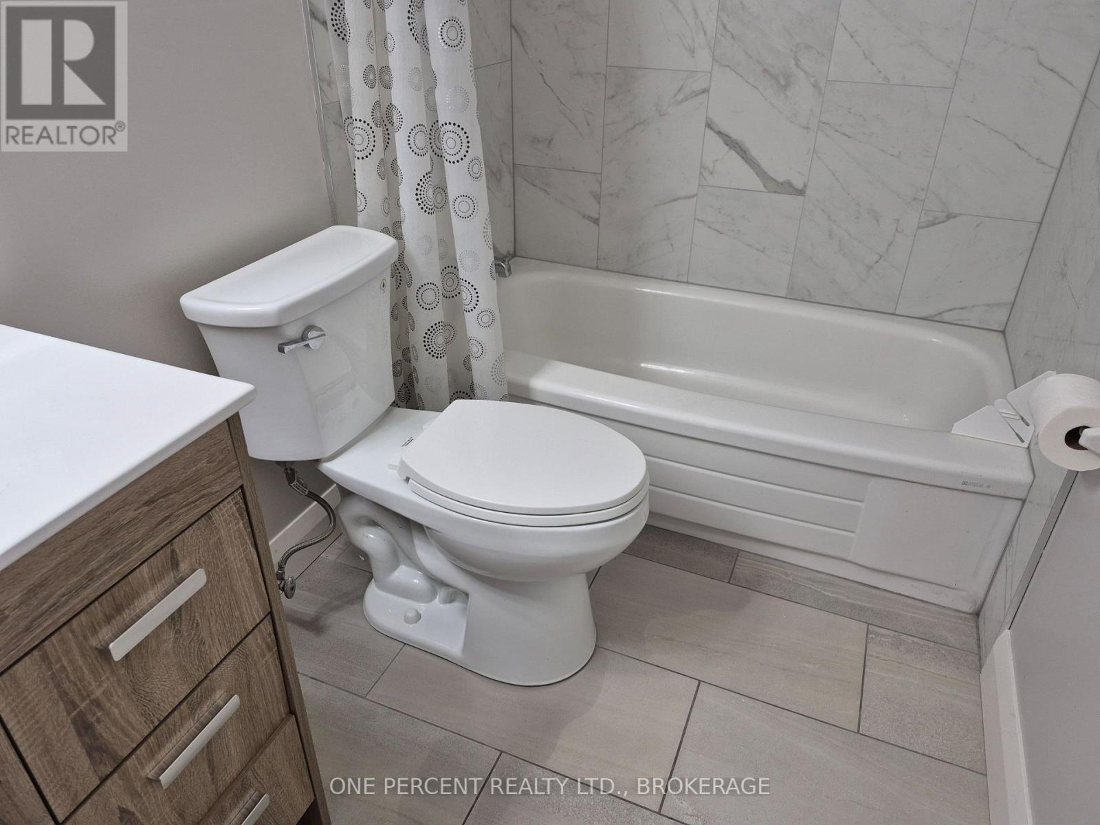 #204 17 ELDON HALL PLACE - 20