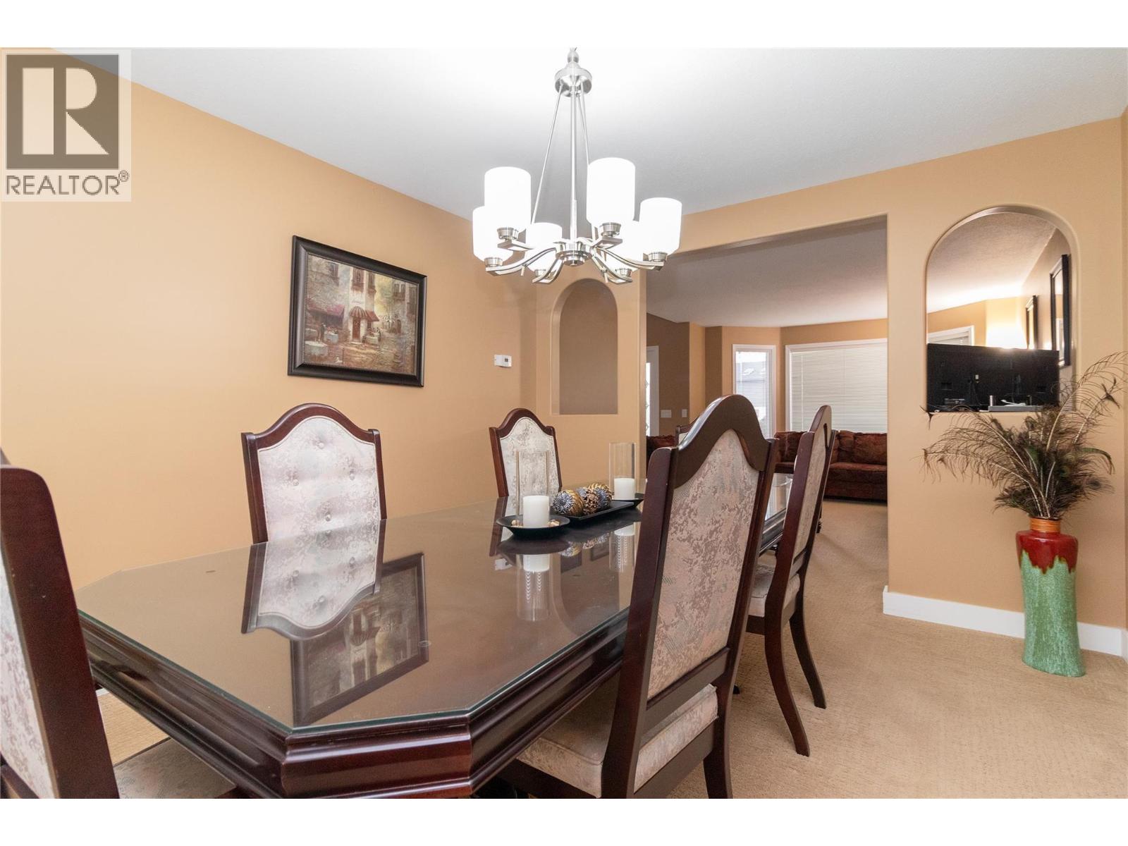 680 RICHARDS ROAD - 10