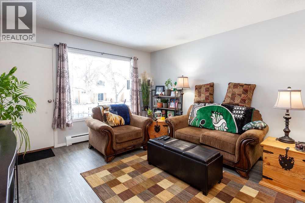 112 1 STREET NE - 21