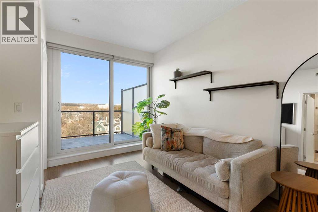 #611 301 10 STREET NW - 18