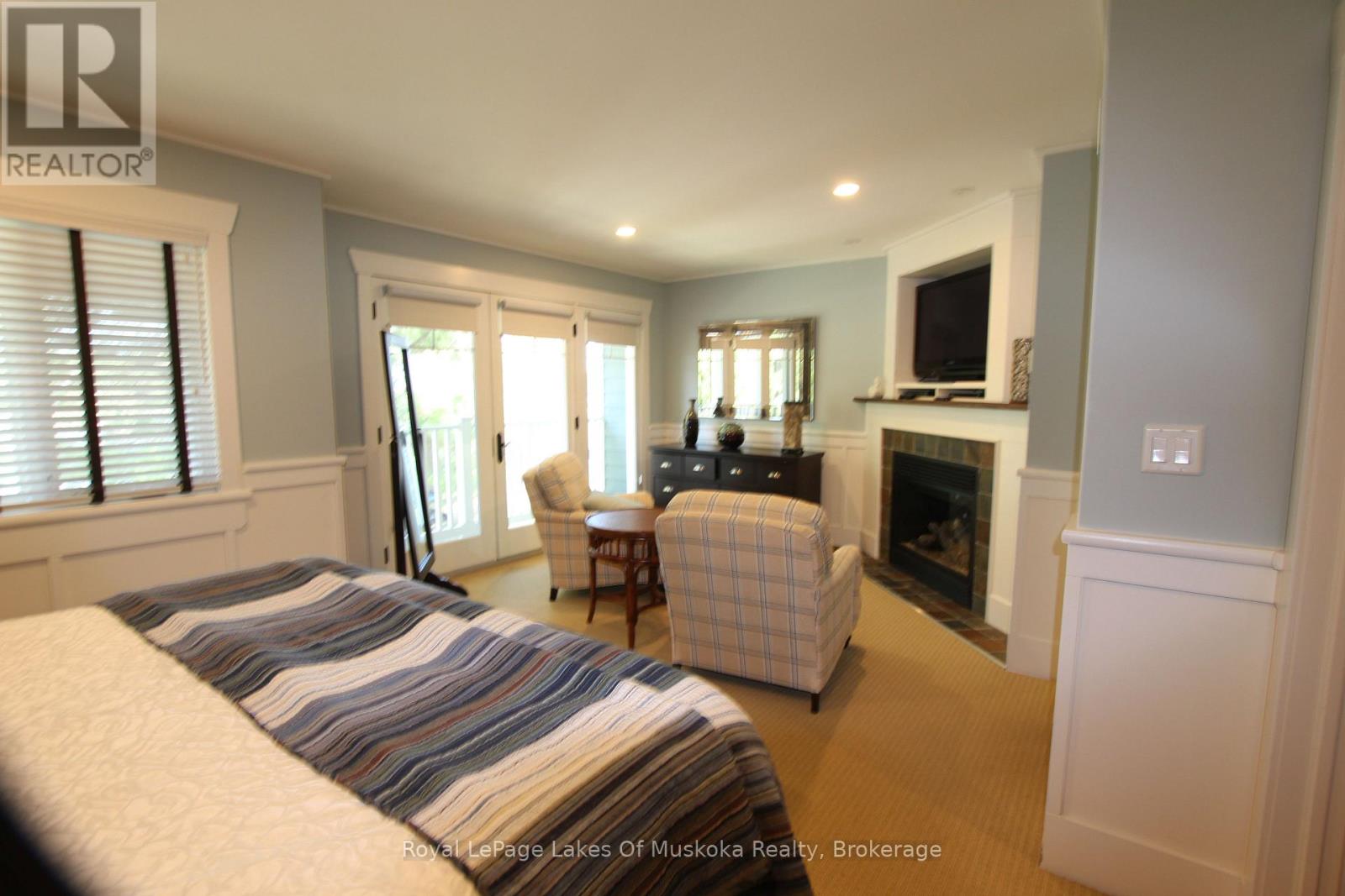 #V 3, W 5 1020 BIRCH GLEN ROAD - 25